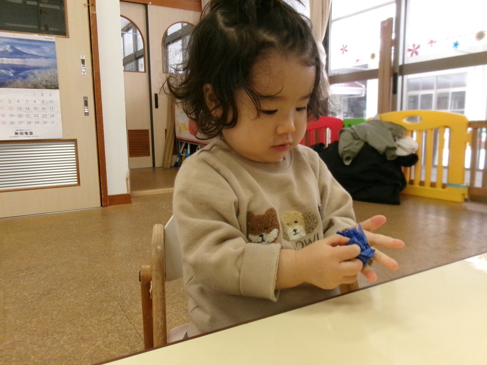 製作をしている様子 (1)