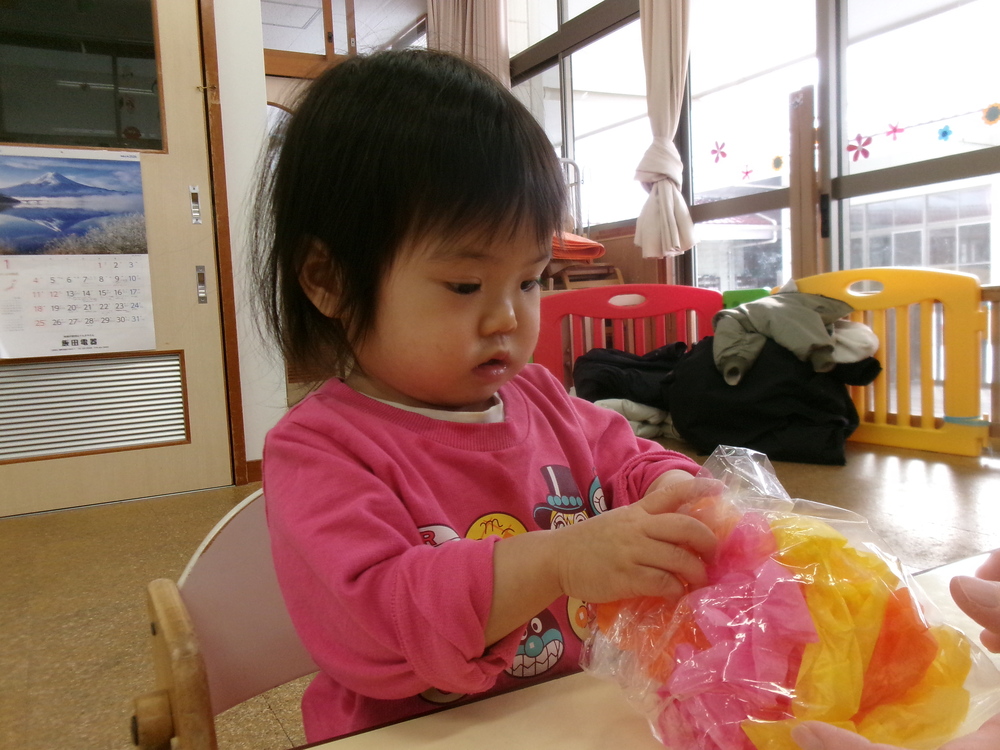 製作をしている様子 (2)