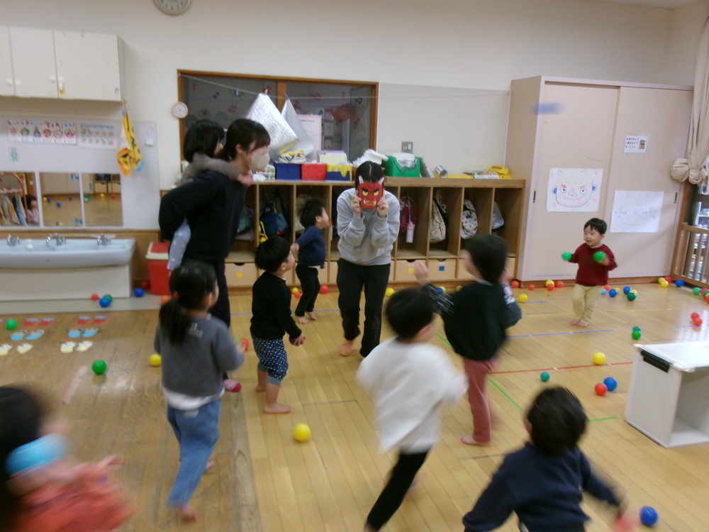 ボールを投げる