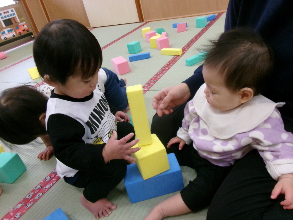ソフトブロックであそんでいる様子3