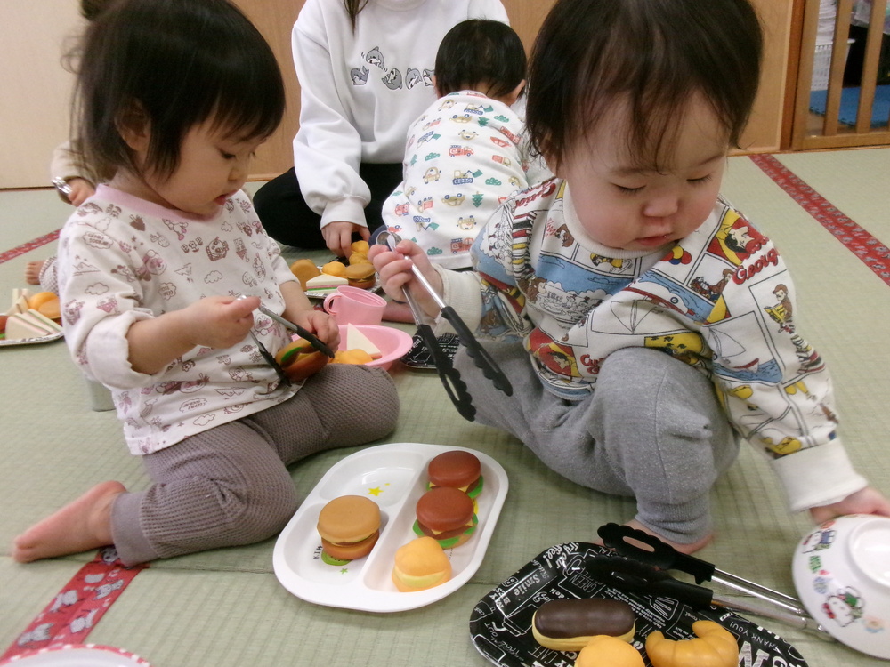 パン屋さんごっこ