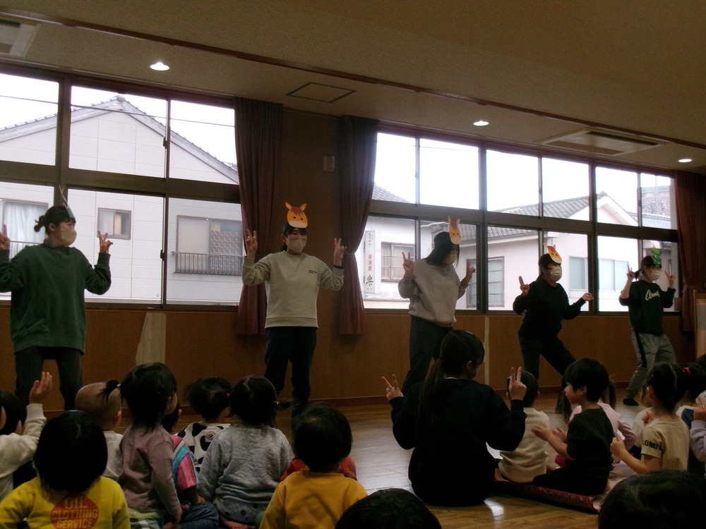 誕生会の様子 (4)