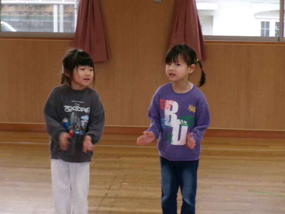 お楽しみ会の練習の様子