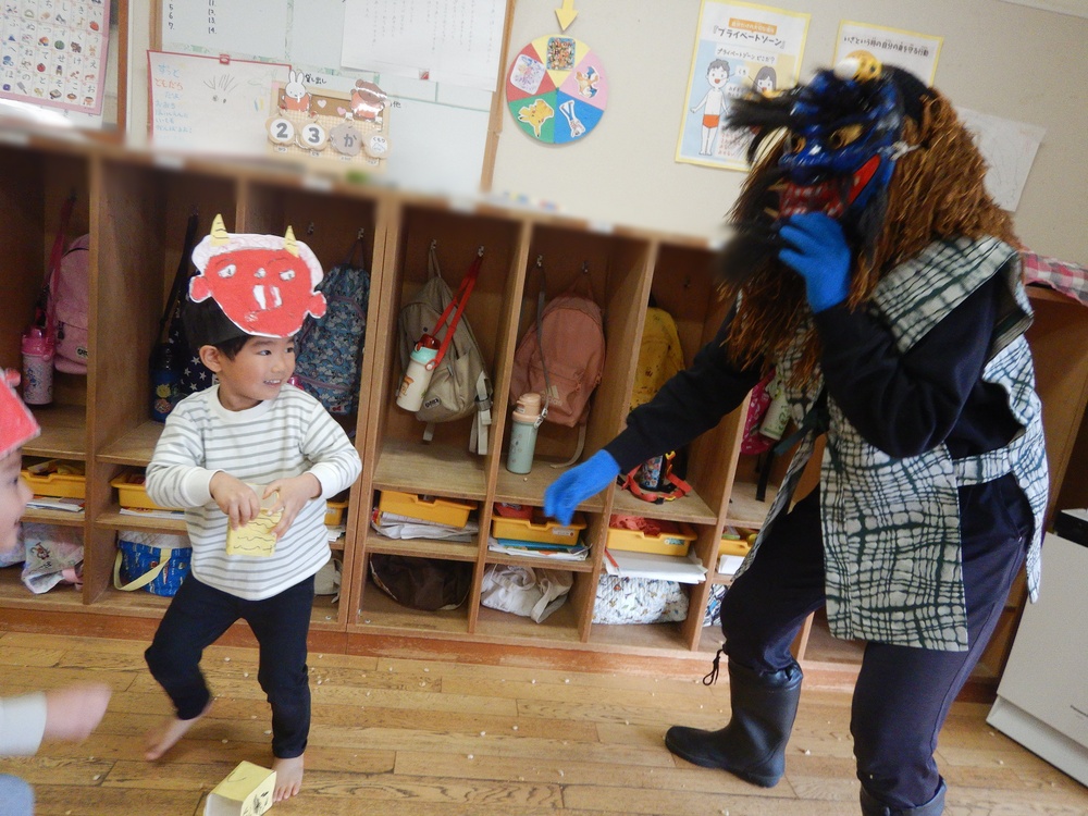 豆まきの様子３