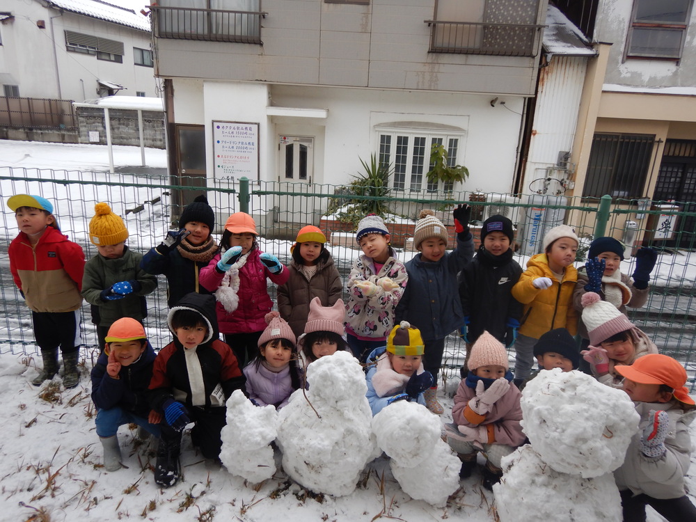 雪遊びの様子４
