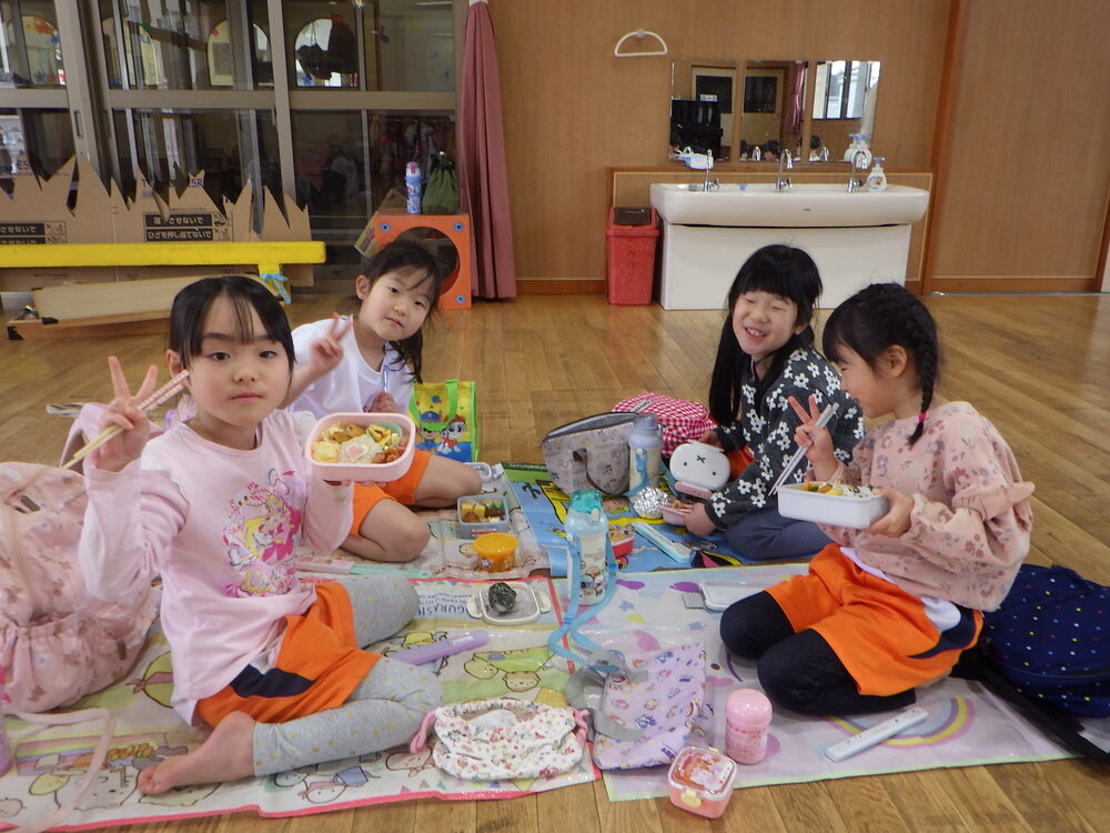 ハッピーランチの日 (3)