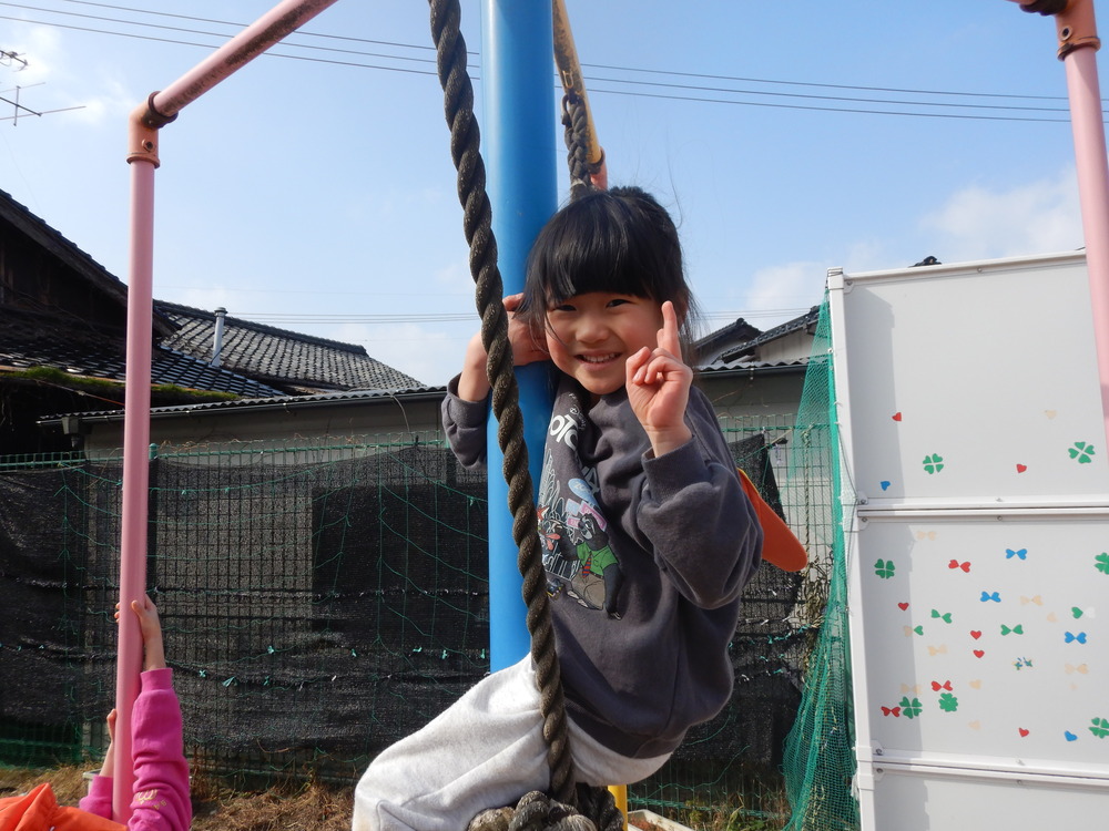 園庭遊びの様子５