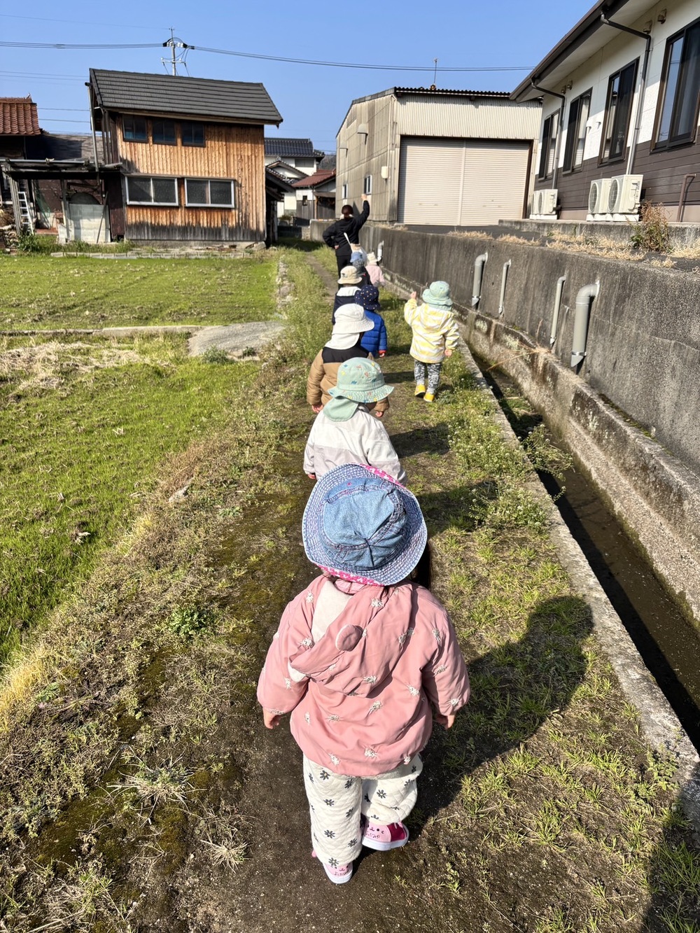 りんご探検隊 (2)