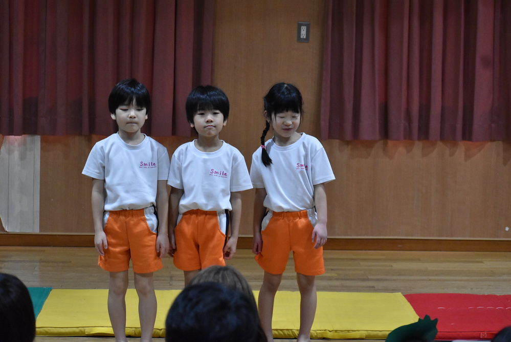 お楽しみ会の練習 (14)