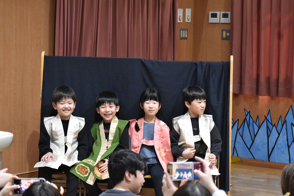 お楽しみ会の練習 (18)