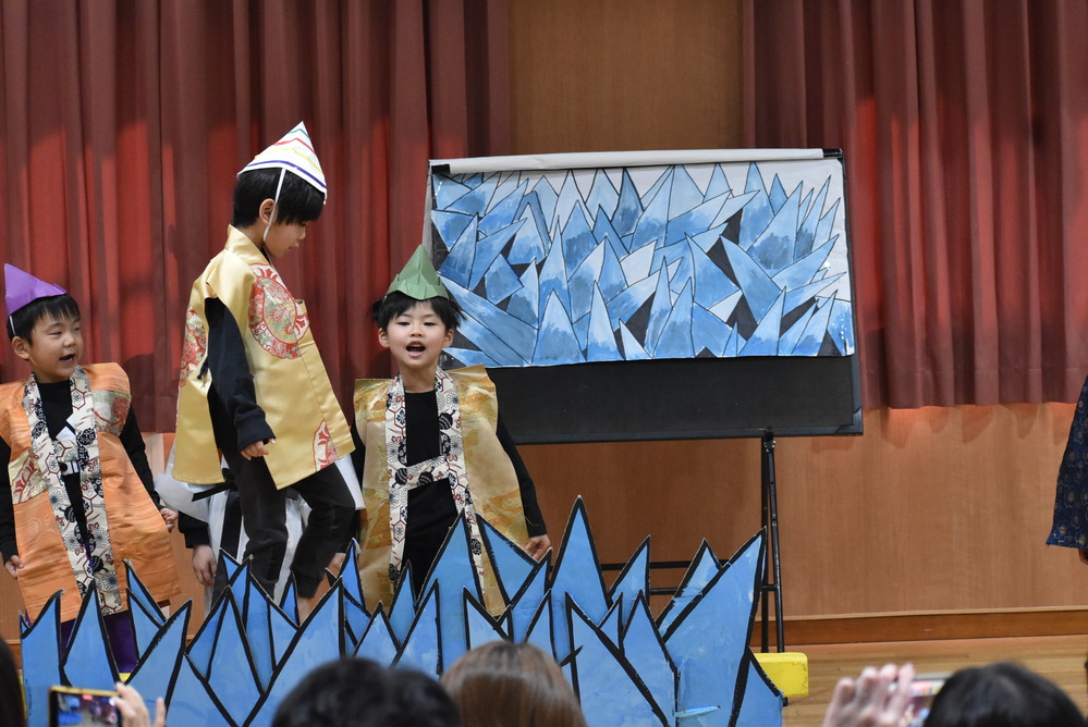 お楽しみ会の練習 (27)