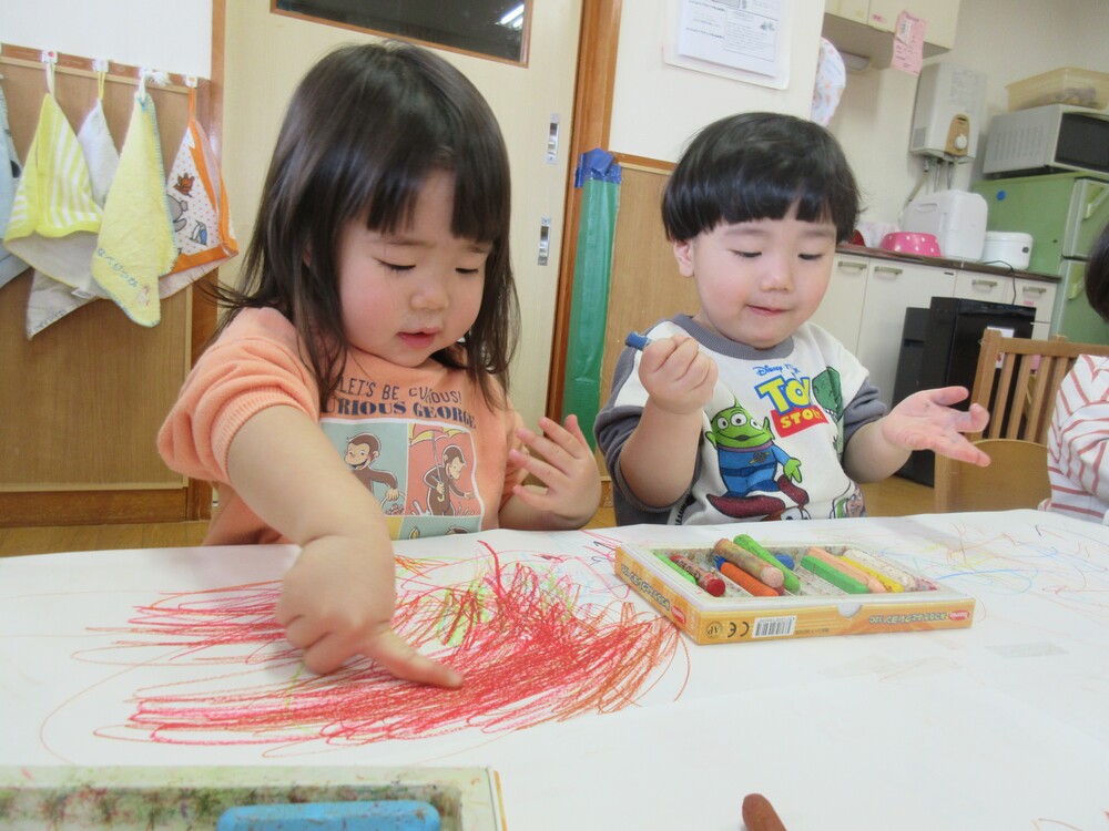 お絵描きの様子