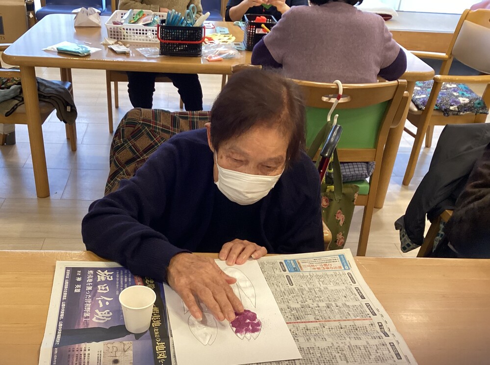 カラーサンドで色付け