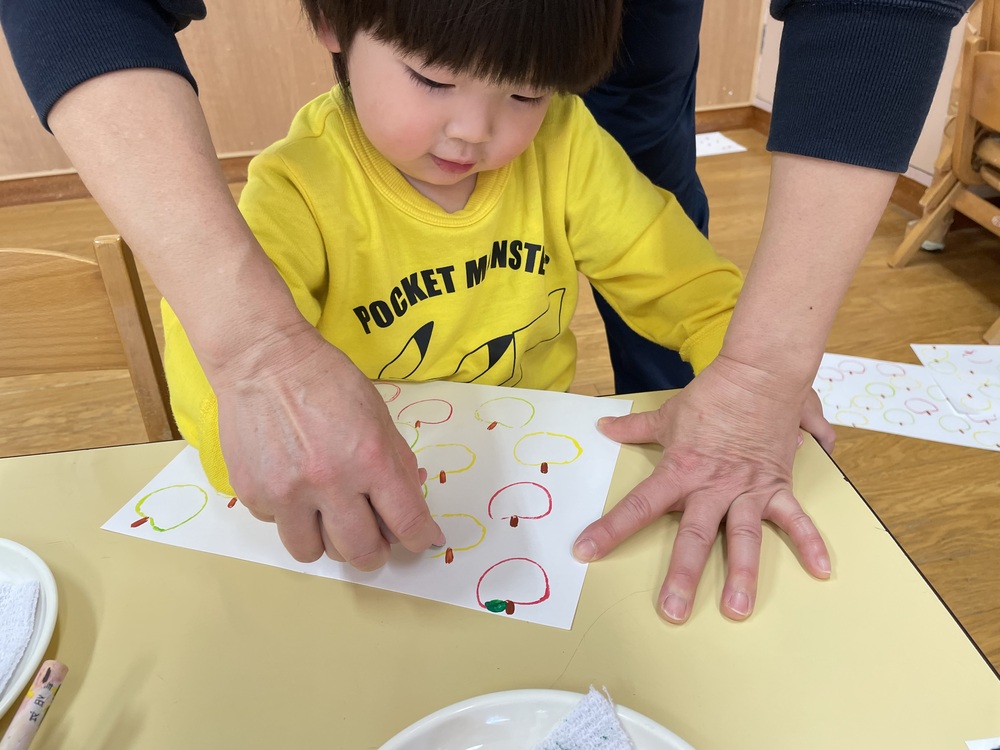 りんごのスタンプ (3)