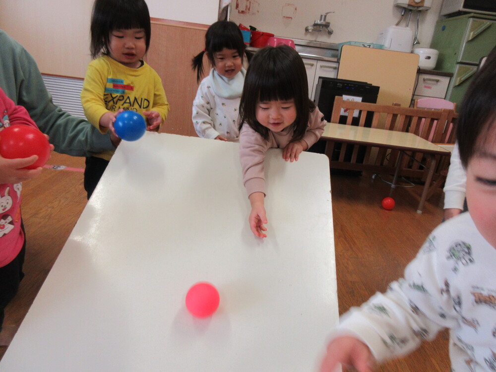ボール遊びの様子