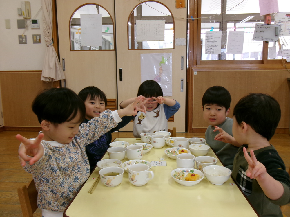 給食の様子