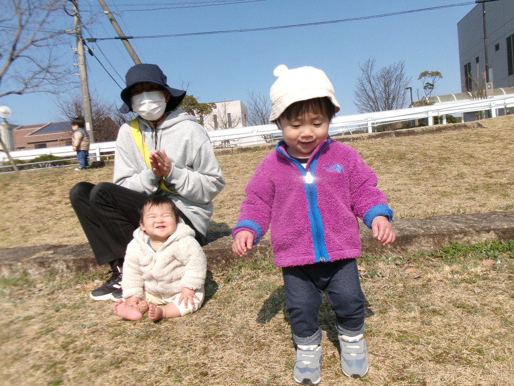 あすてらす公園で遊ぶ様子 (4)
