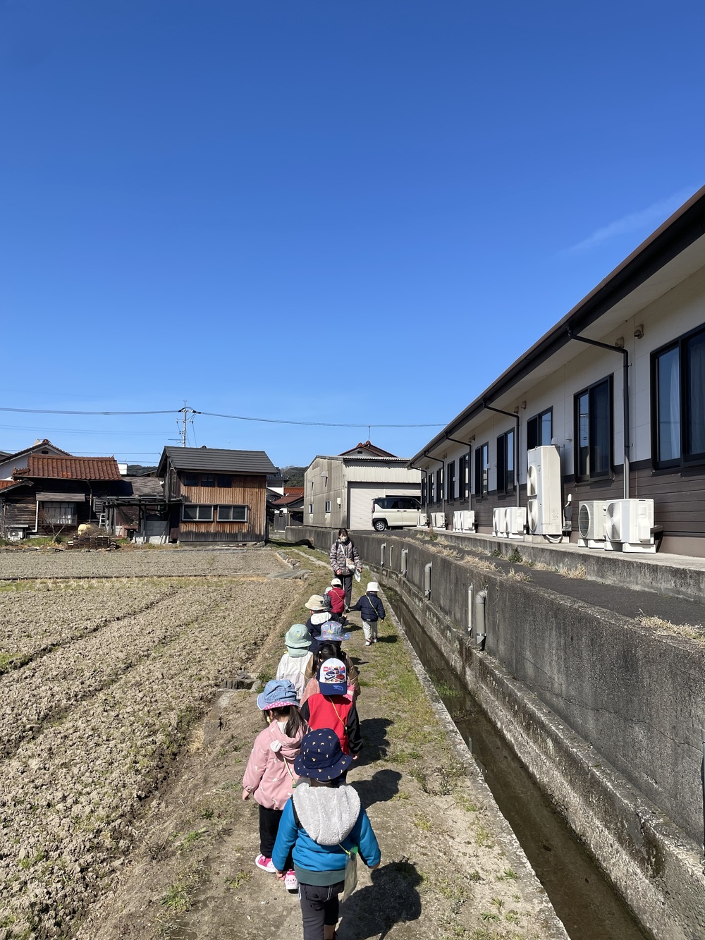 あるけあるけ (2)