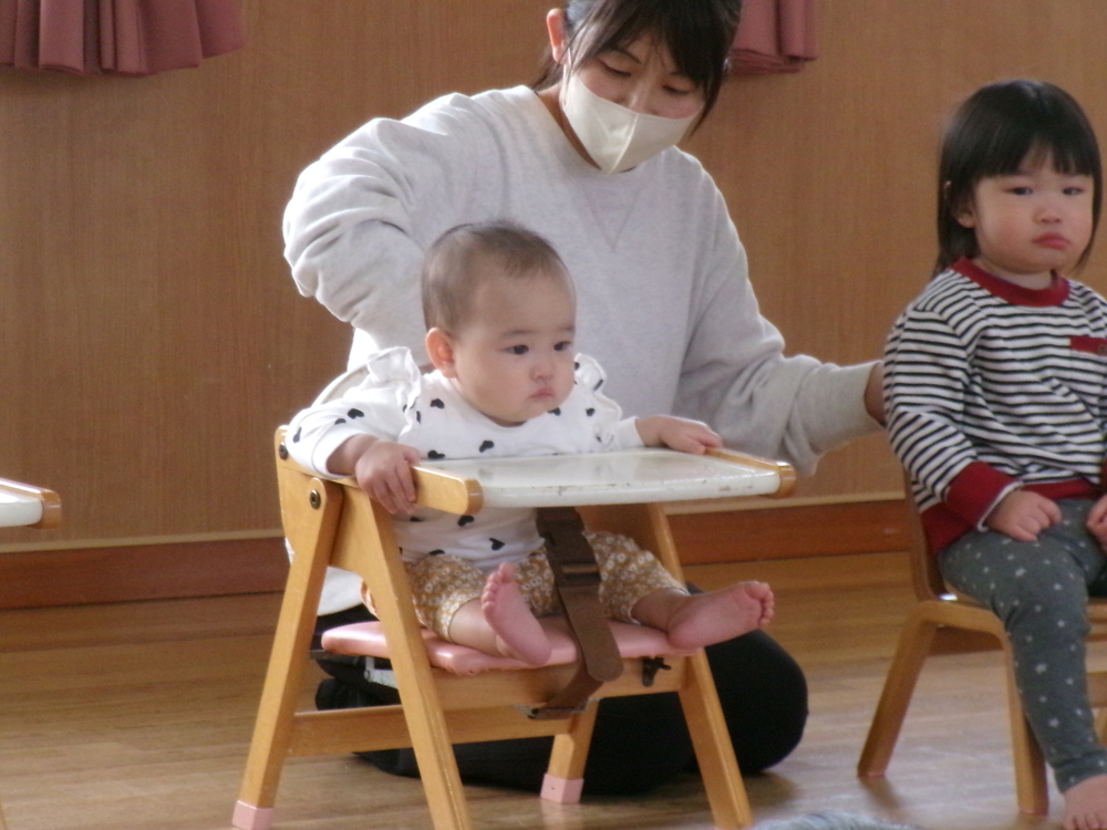 誕生会の様子 (2)