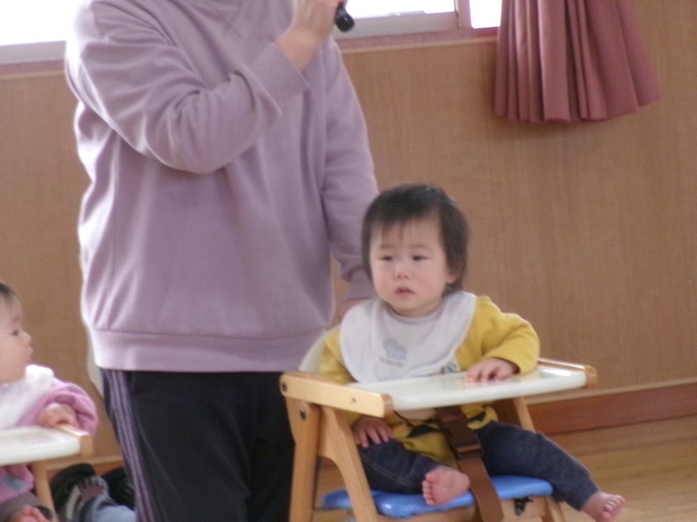 誕生会の様子 (4)