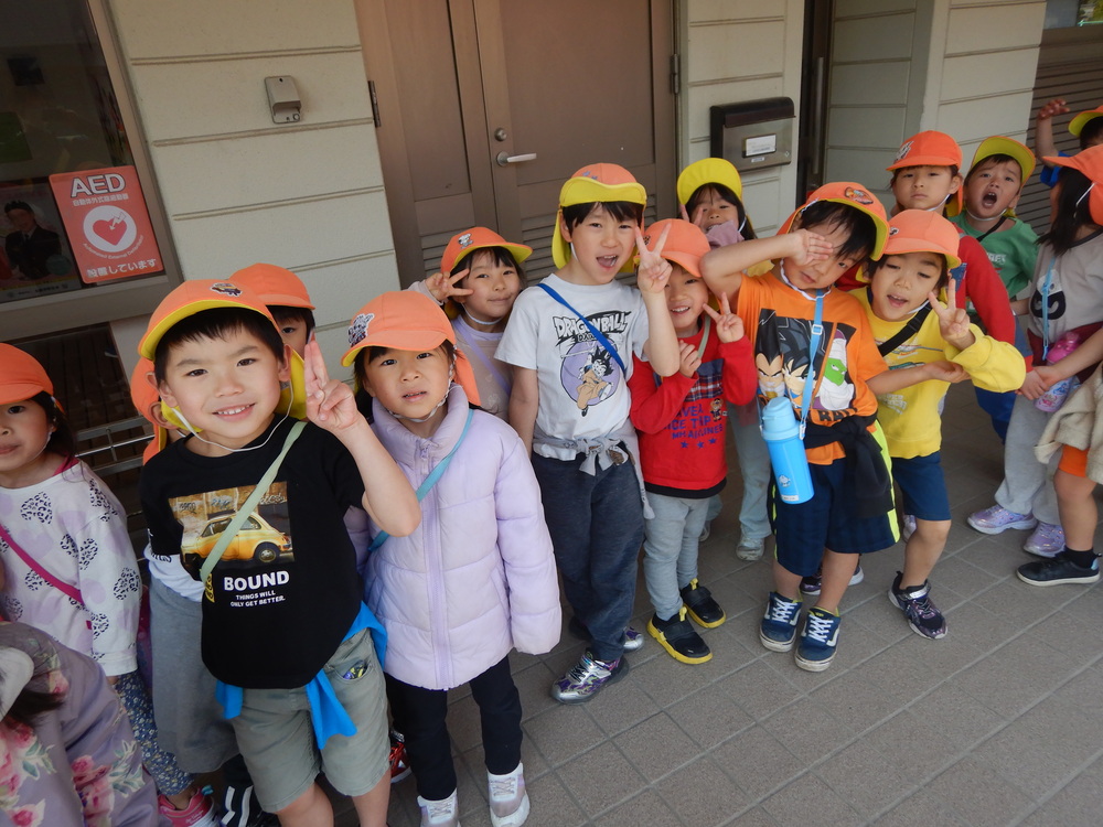 握手をする様子２