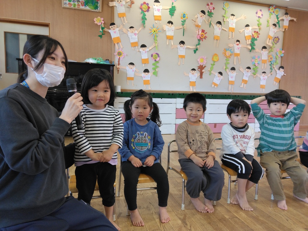 インタビューをしている様子１