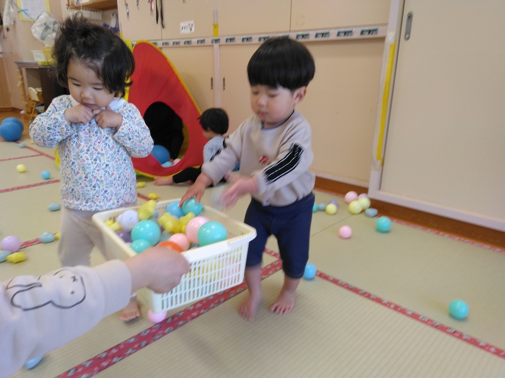 ボール遊びの様子 (3)