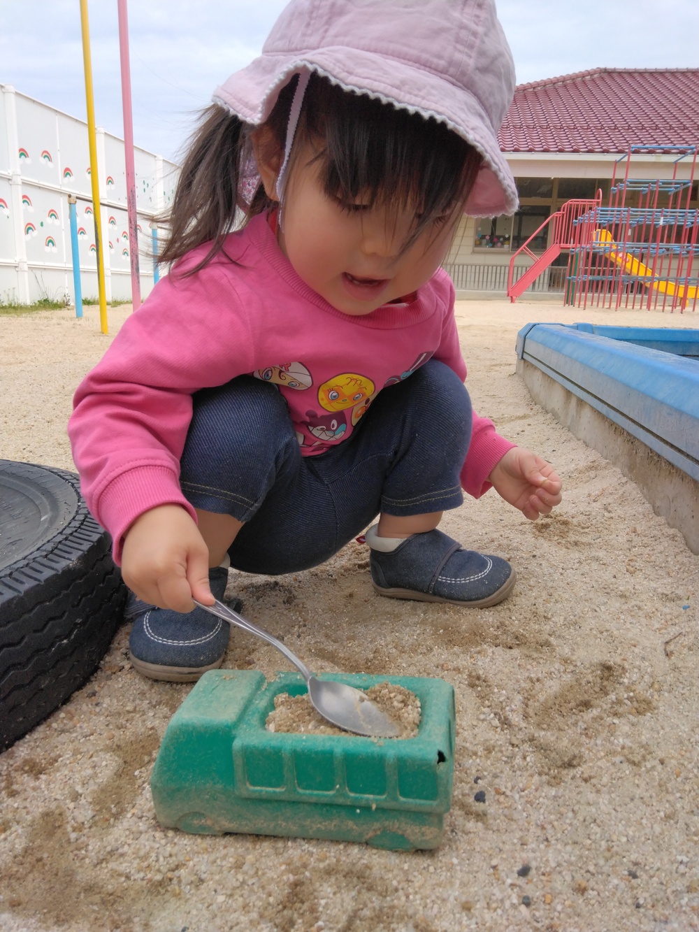 園庭遊びの様子