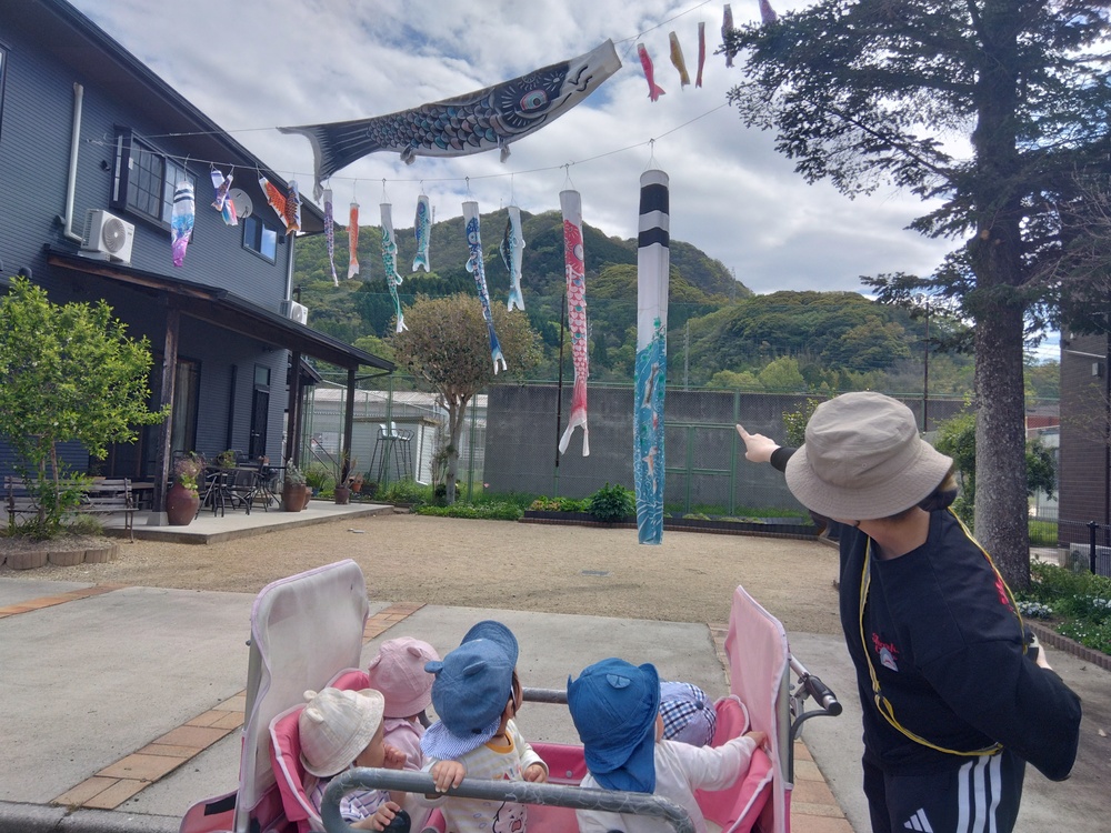 お散歩の様子 (2)