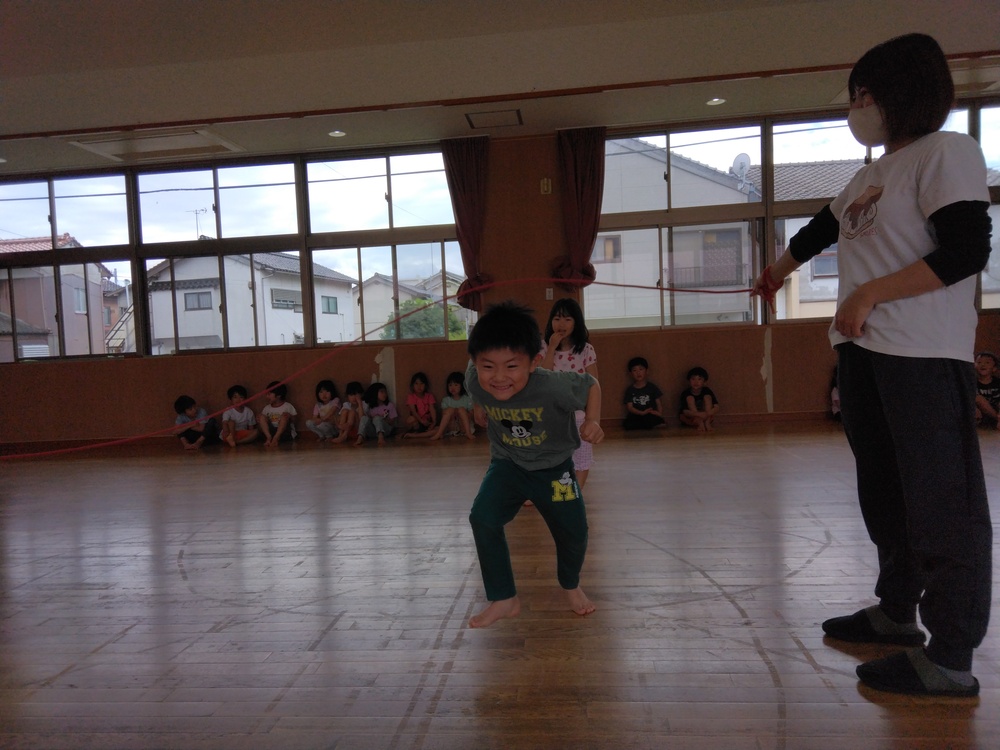 大縄をしている様子２