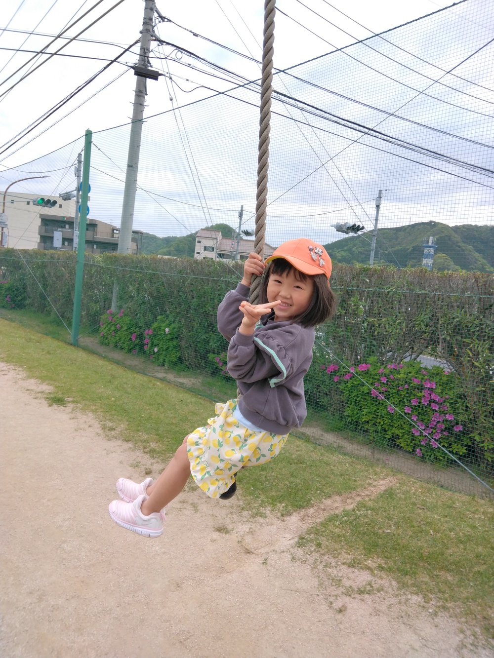 ターザンロープをしている様子２