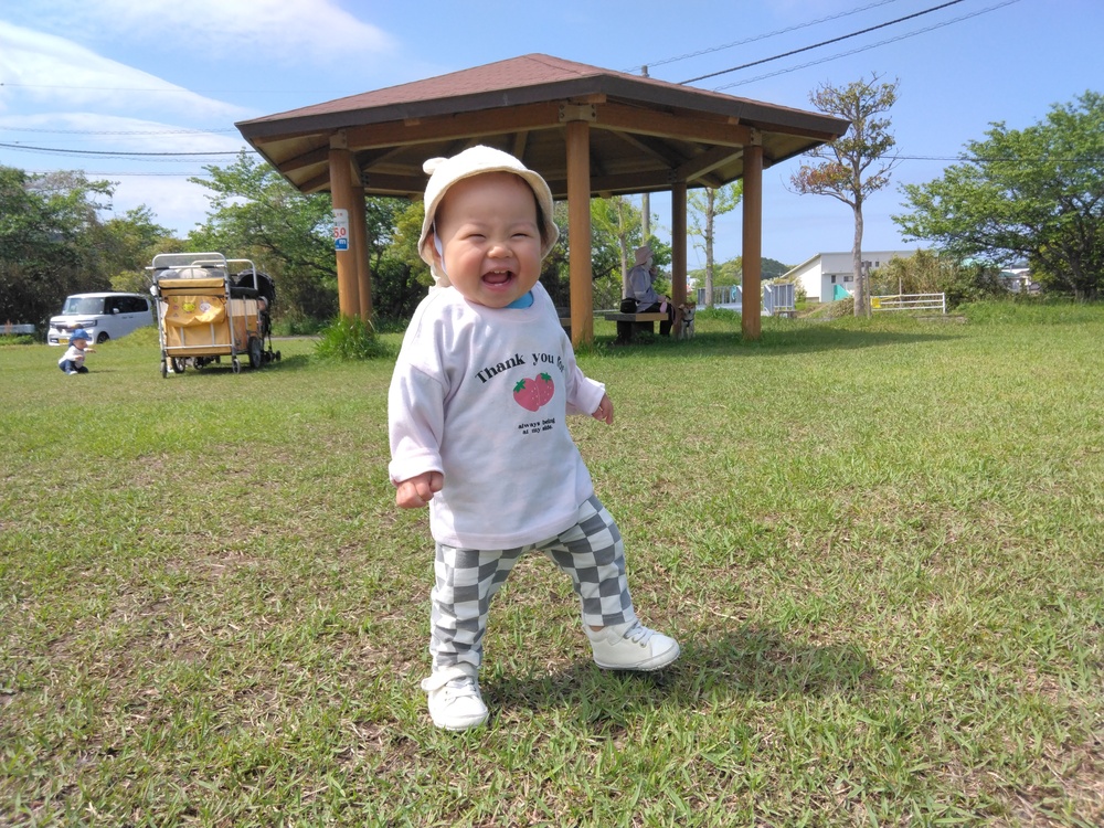 駅北公園で遊ぶ子供 (1)