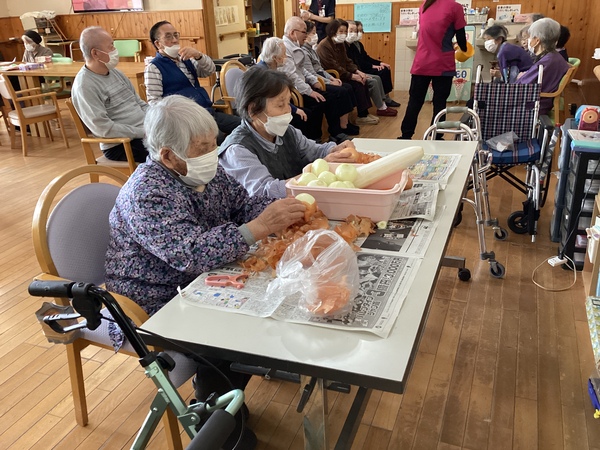 野菜の皮むき、ありがとうございます