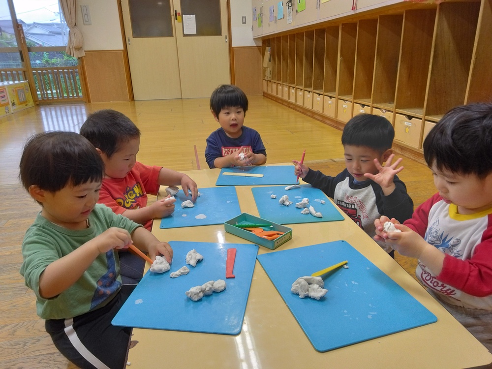 ねんど遊び (1)