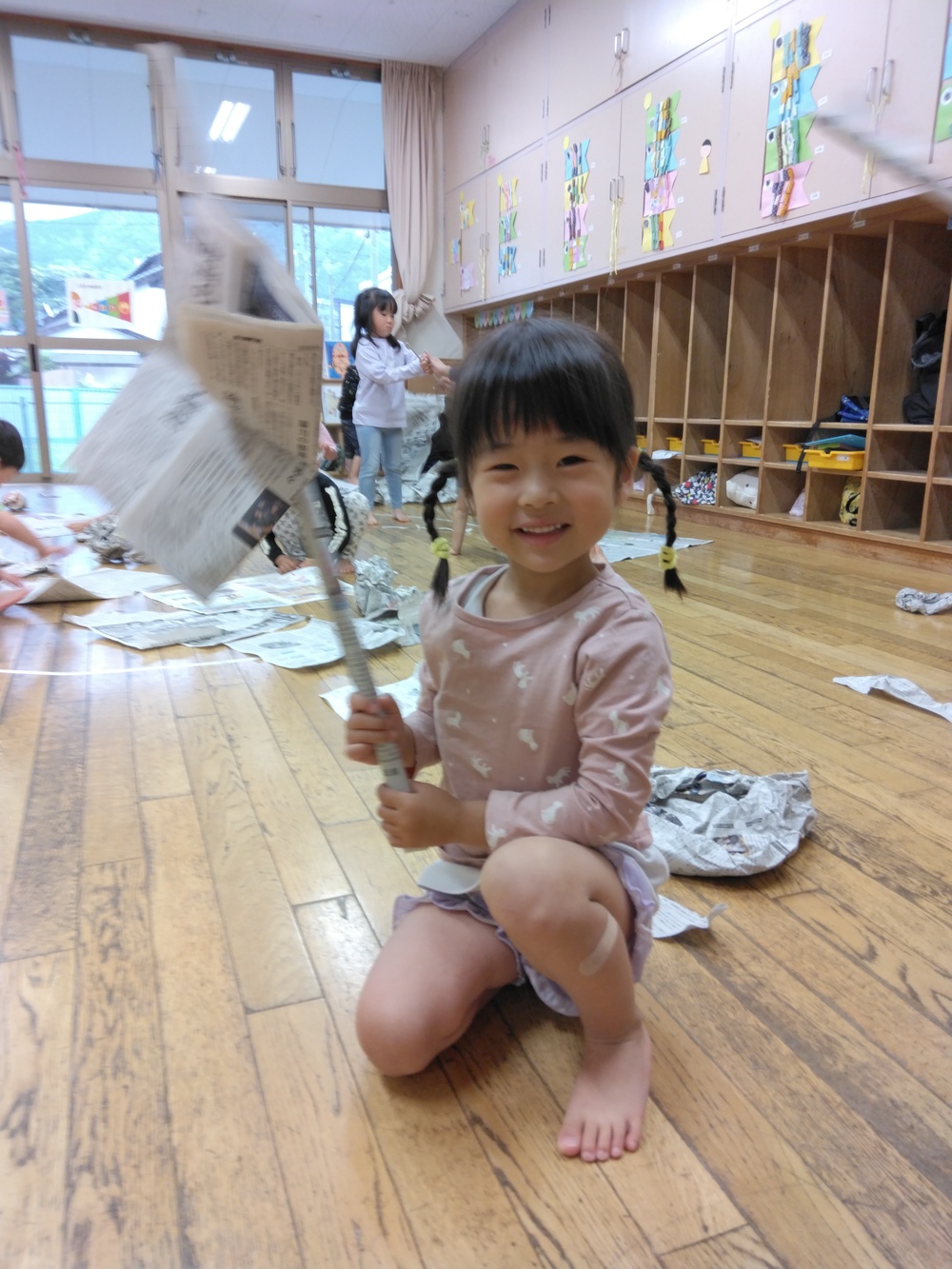 新聞紙 (1)