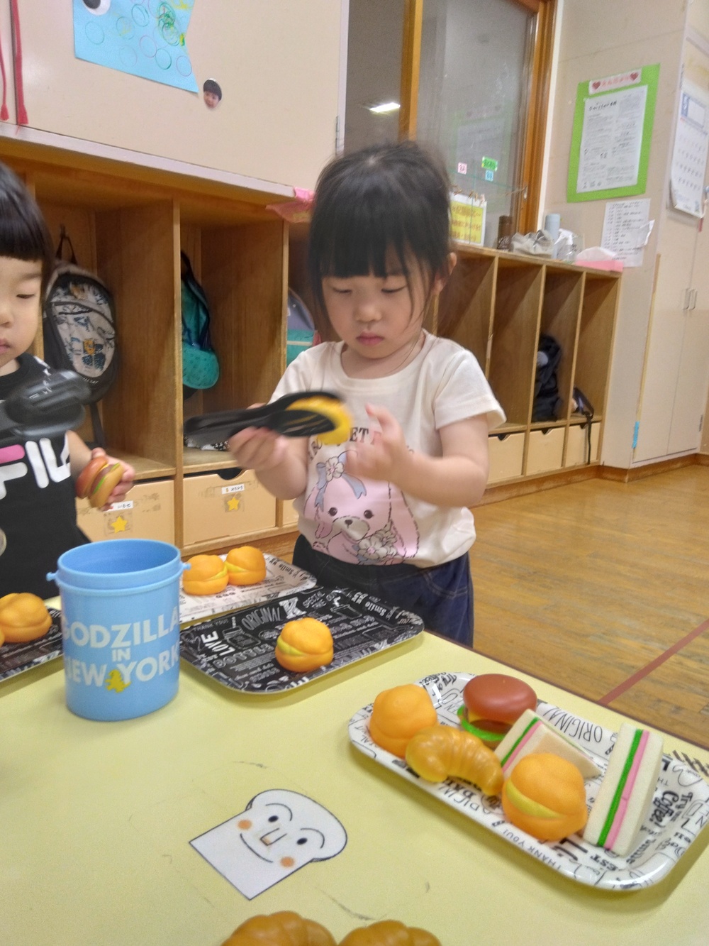 パン屋さんごっこ