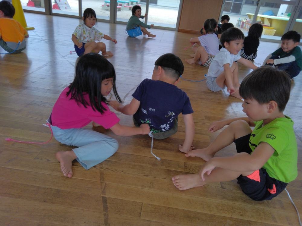 尻尾取りをしている様子1