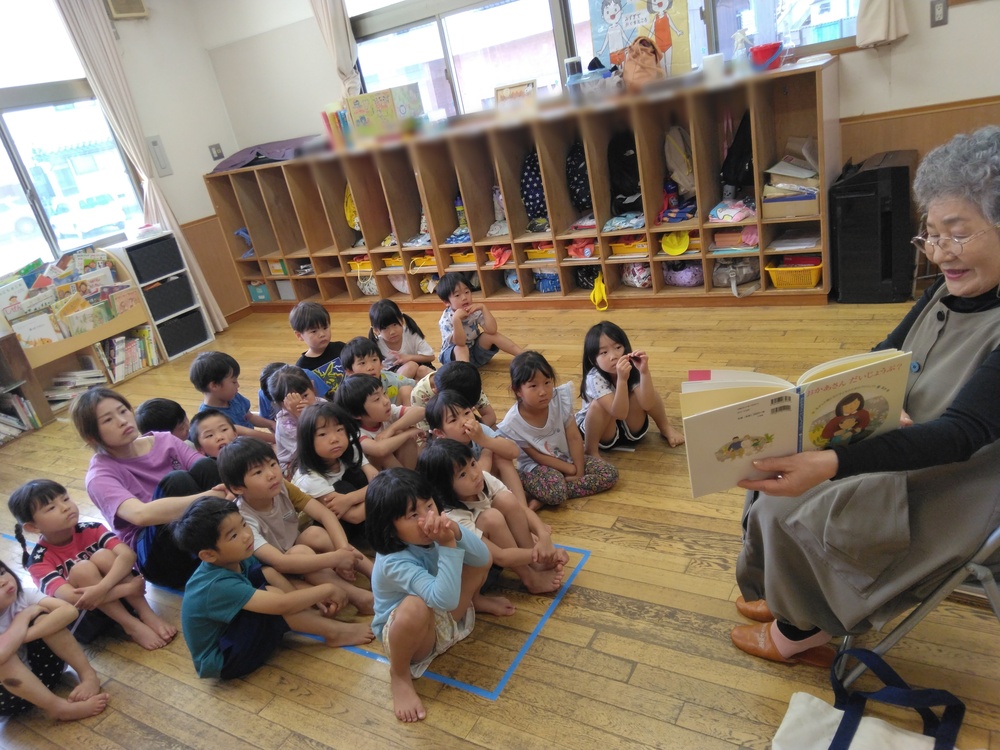 読み聞かせ