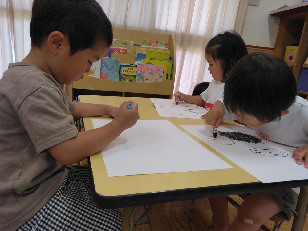 絵を描く２