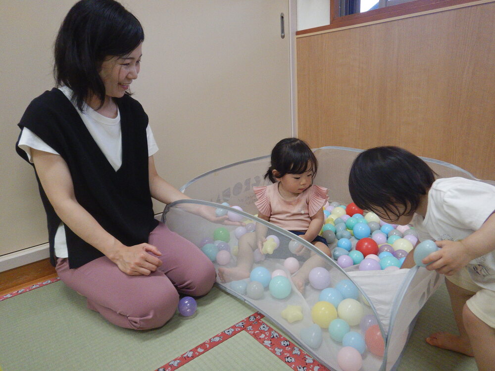 遊んでいる様子