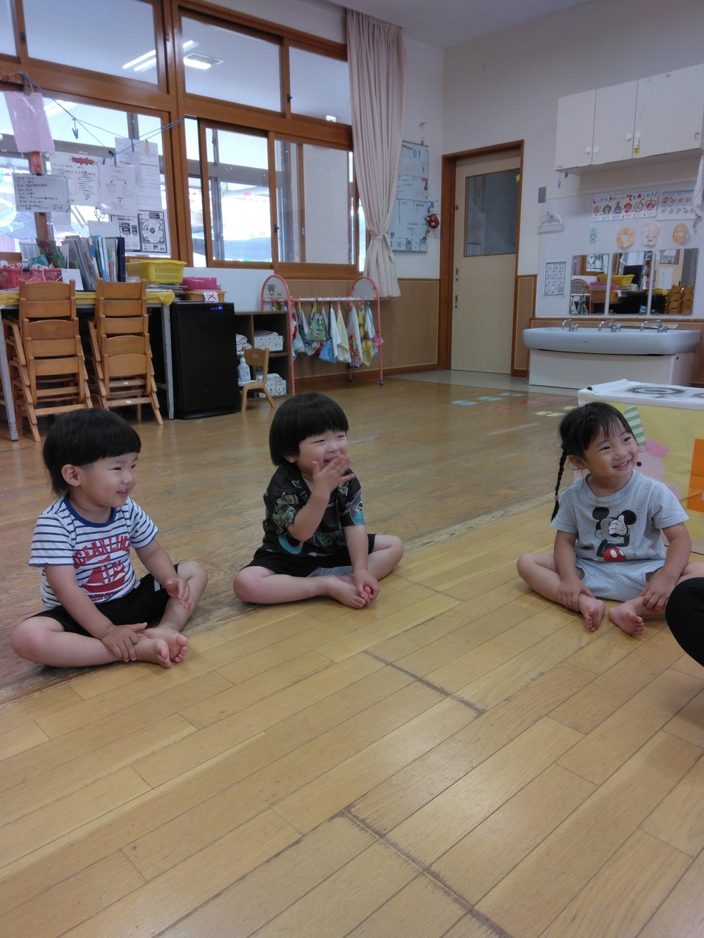 だるまさんが (1)