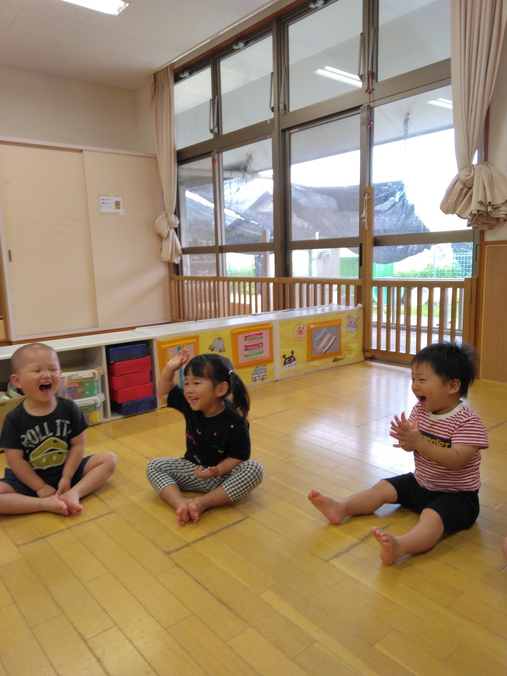 だるまさんが (2)