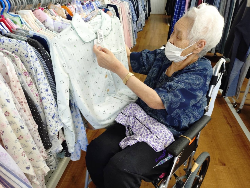 Sさん夏物衣料買い物