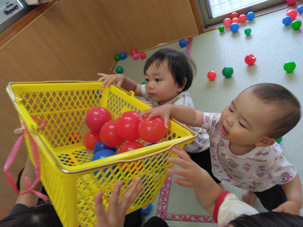 ボール遊びの様子⑹