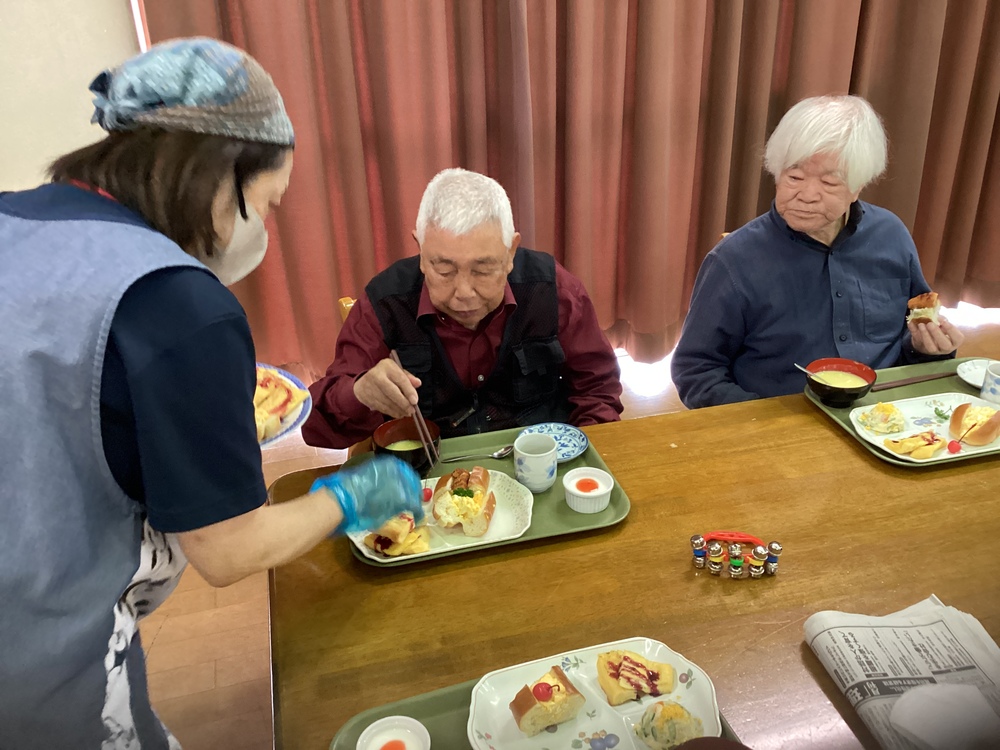 昼食