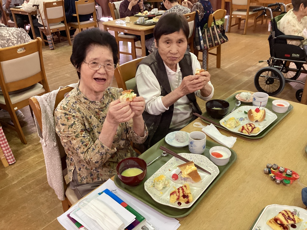 昼食