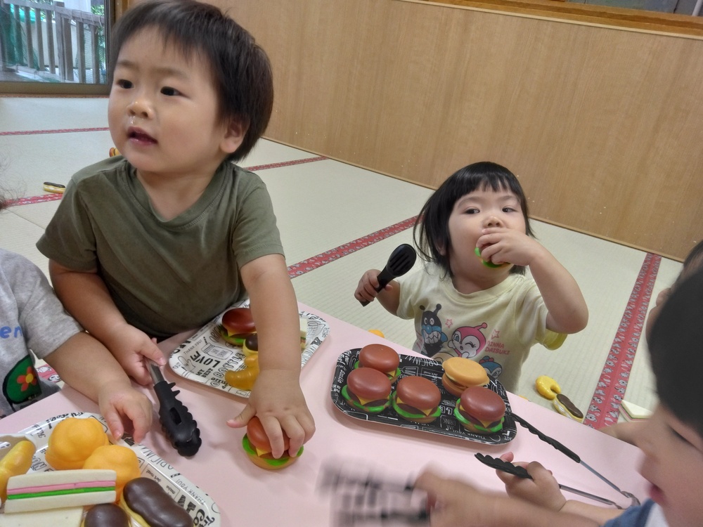 おままごとの様子 (5)