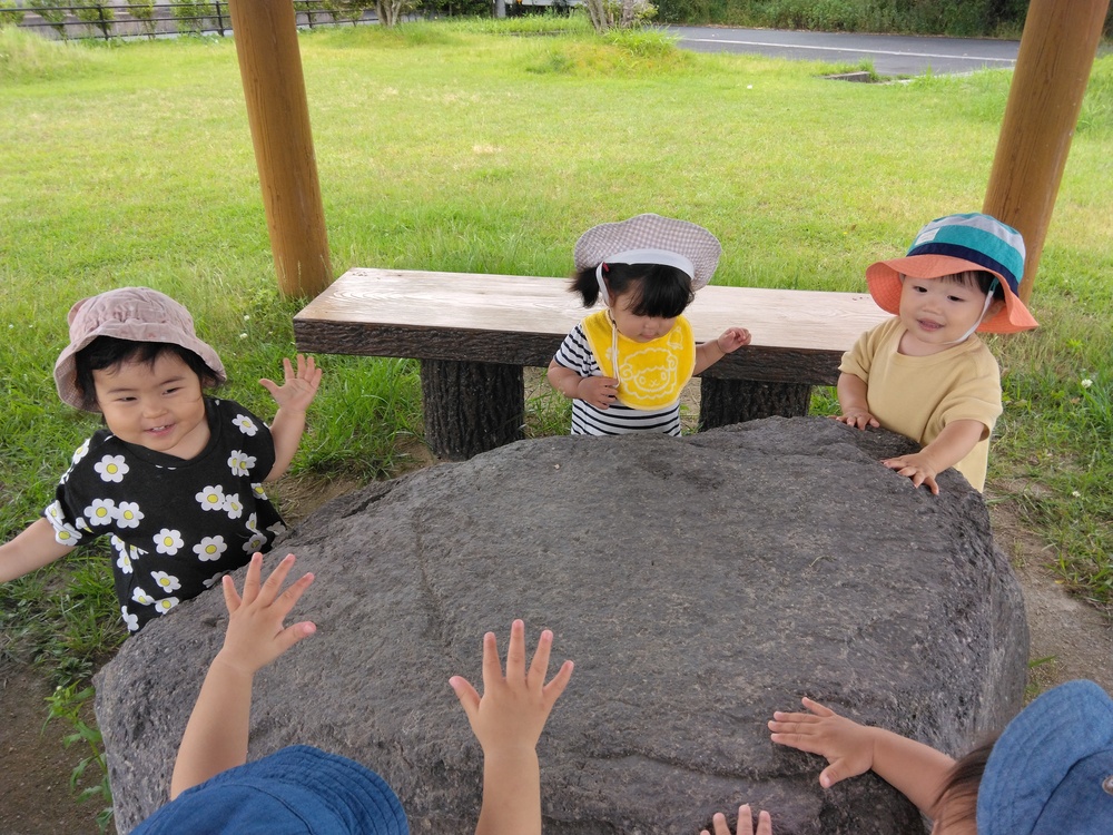 駅北公園で遊ぶ子どもの様子 (3)