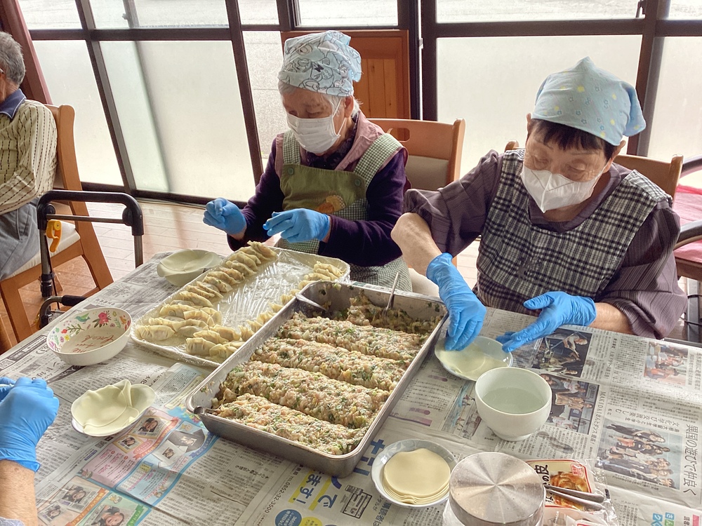 餃子作り