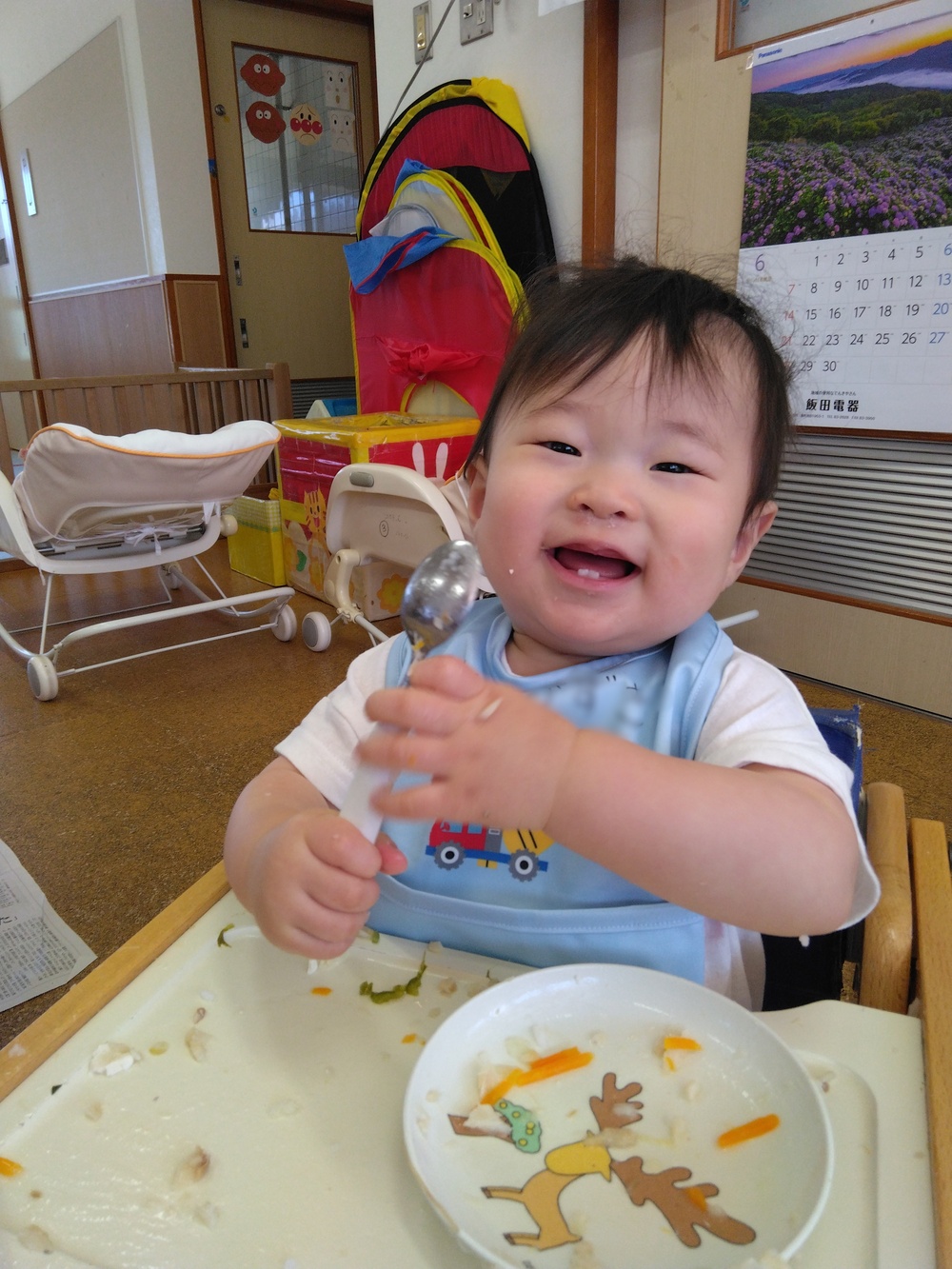 食事の様子３